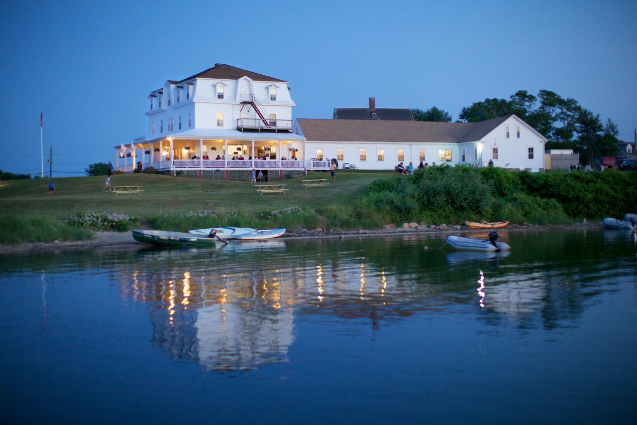Narragansett Inn New Shoreham Exterior photo
